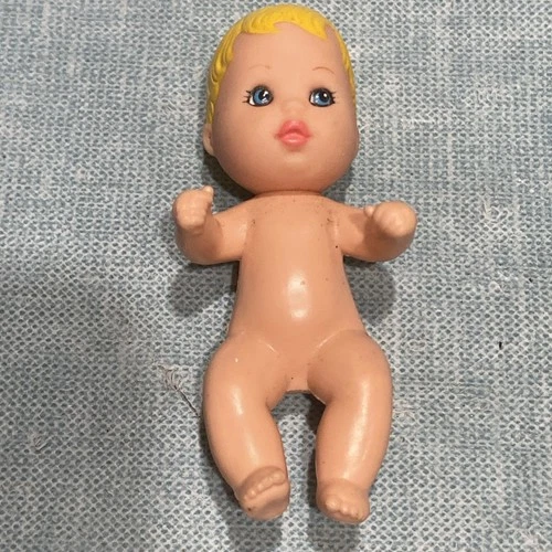 Mattel Vintage 1973 Barbie Baby Krissy Doll Infant Tiny Doll Figure Blue Eyes D1