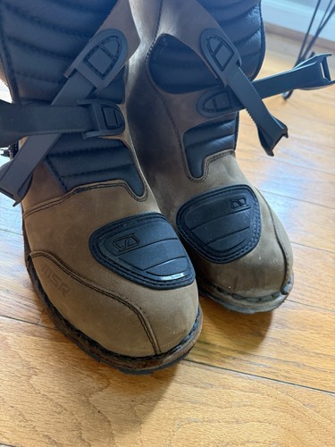 MSR Riding Boots - Picture 5 of 8