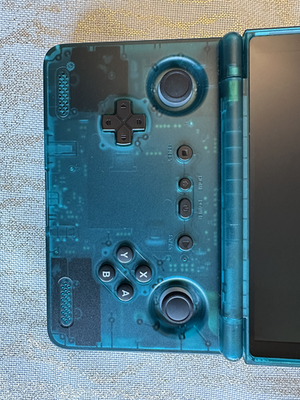 Retroid Pocket Flip 2 SD865 - Retro Gaming Android Handheld - Ice