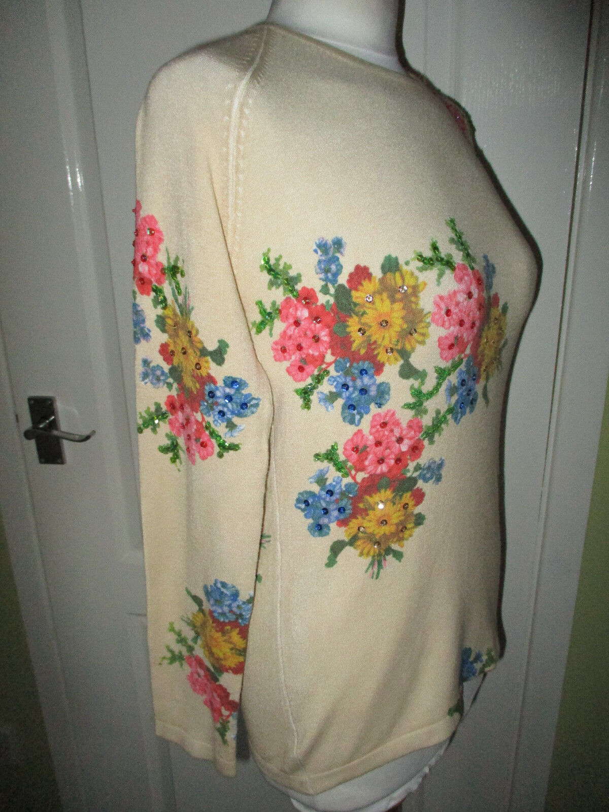 Picture 1 of 4