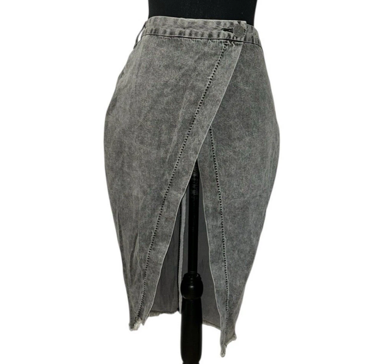 Revolve One Teaspoon Gray Wrap Skirt(Size Small)