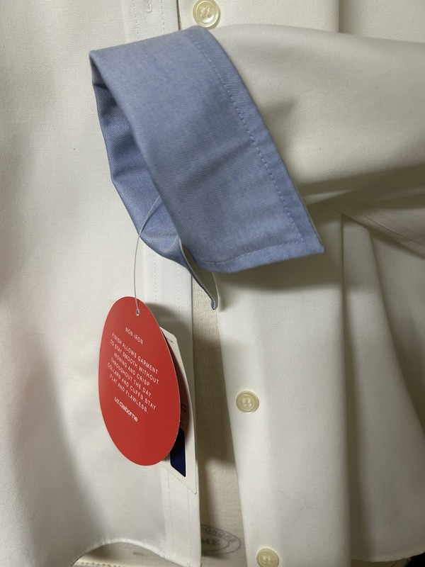 Liz Claiborne Ladies Shirt 100 Percent Nonwrinkle Cotton Chambry Accents Size 12