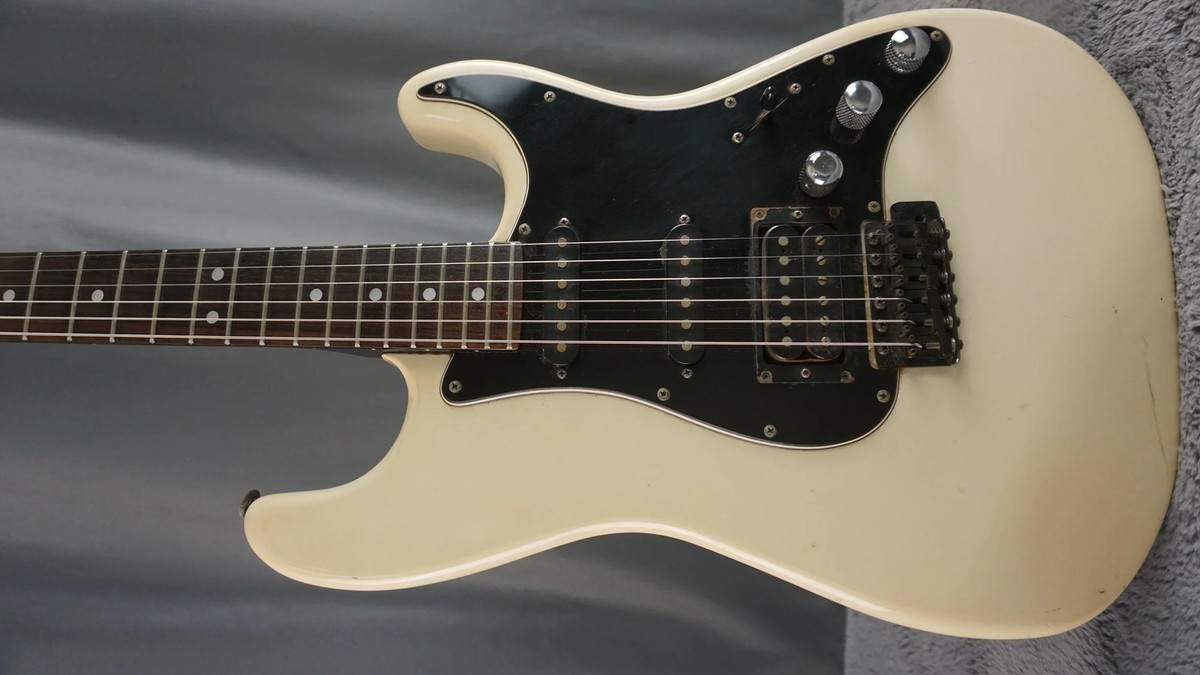 Tokai Super Edition エレキギター アイボリー Tokai Super Edition Japan HSS S-Style White Electric Guitar | eBay