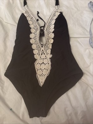 Kona Sol NWOT One-Piece Tie Halter Swimsuit ~ Black ~ White Trim ~ Sz S 