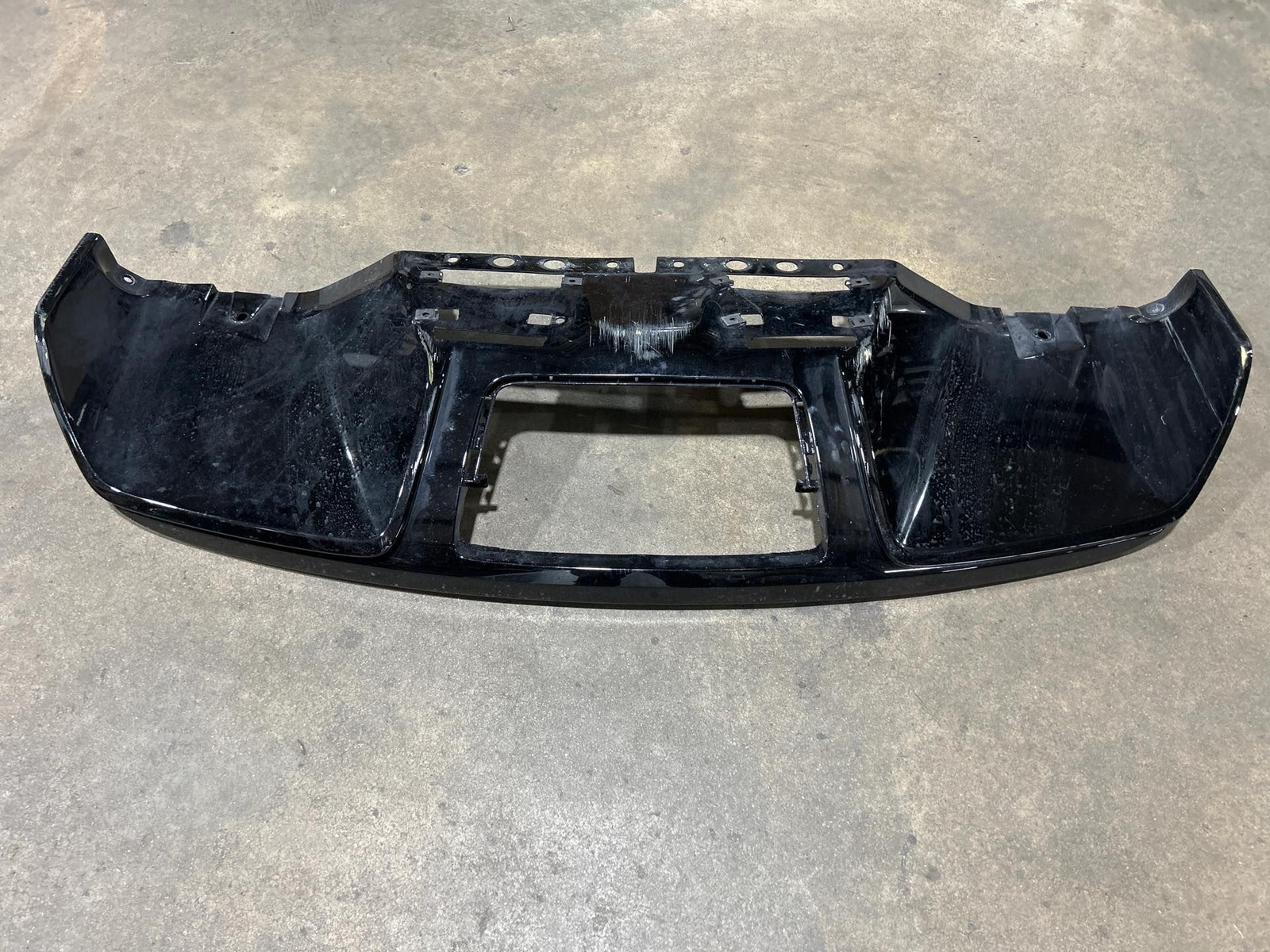 420807521 AUDI R8 LOWER DIFFUSER REAR BUMPER SPOILER 2010 2011 2012 2013 2014 MK