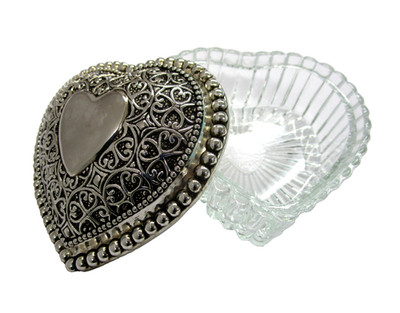 International Silver Company Covered Heart Shaped Glass Jewelry Box Trinket Dish