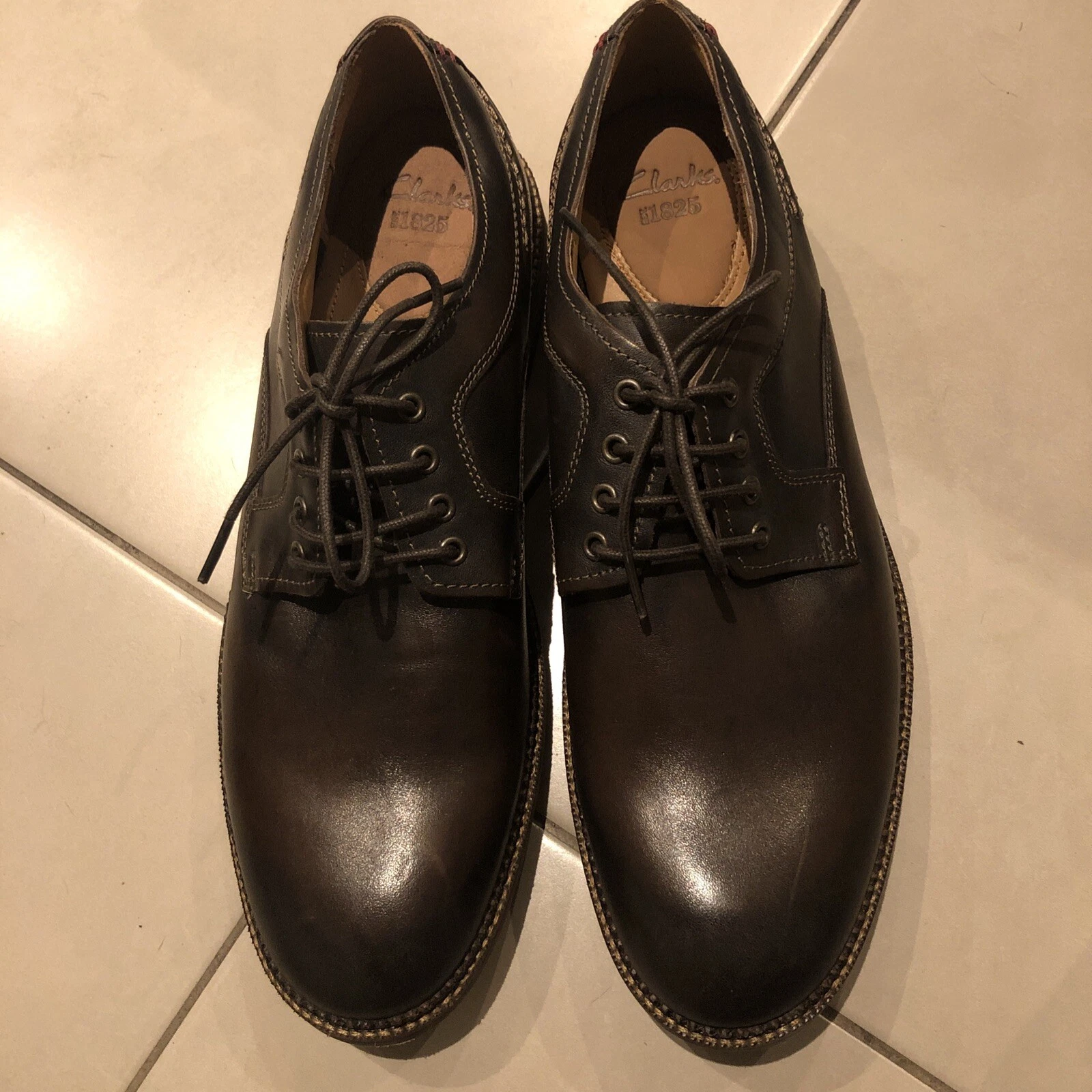 Scarpe Oxford CLARKS BUSHWICK DALE 1825 da uomo in pelle marrone scuro taglia 11 G "NUOVE"