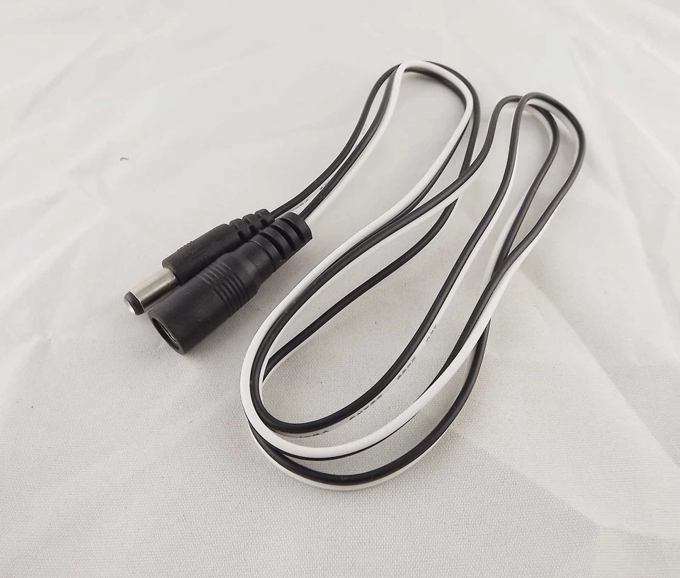 DC Power 5.5x 2.1mm Female to Male Cable Adapter Extension Cord Connector 1m 3ft - Image 2 of 4