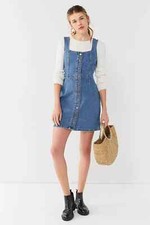 Women’s Urban Outfitters Denim Button Front Jumper Jean Dress Light Wash Size 0