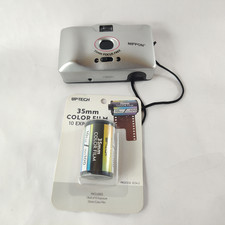 Vintage NIPPON Camara very inexpensive 35mm film included Collectors Camera