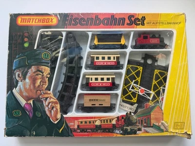 Matchbox Railway Set G2 Eisenbahn Zug + SCHIENEN IN OVP Lesney Superfast Train - Bild 1 von 4