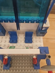 Lego Classic Space: Space Supply Station 6930 Vintage 99% Complete