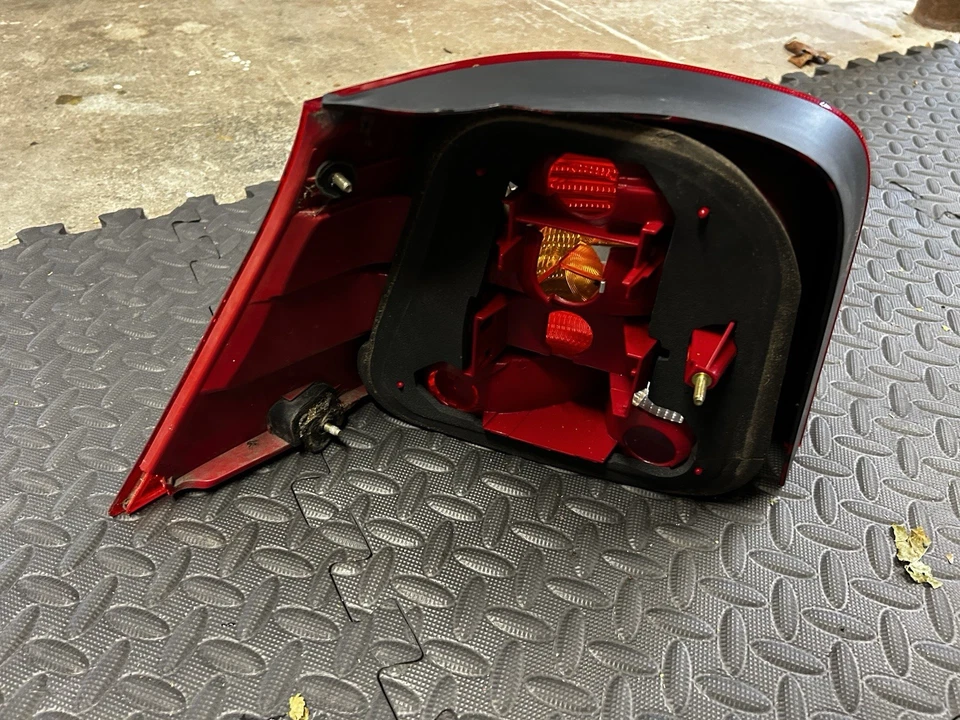 Luces traseras para VW MK4 GTI R32 1999-2005 señales ahumadas OEM 1J6945095AC 1J6945096AC Foto 4 de 4