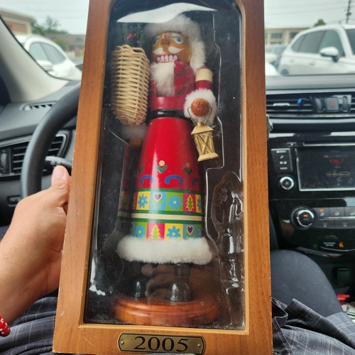 2005 hand - painted nutcracker in wooden storage case 14.5” tall