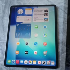 Apple iPad Pro 6th Gen. 256GB, Wi-Fi, 12.9in - Space Grey