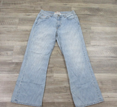 BKE 67 Jeans Mens 32X31 Blue Boot Cut Light Wash Engineered Fits Denim