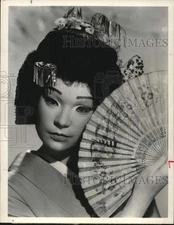 1966 Press Photo Shirley Maclaine stars as a Japanese Geisha in "My Geisha"