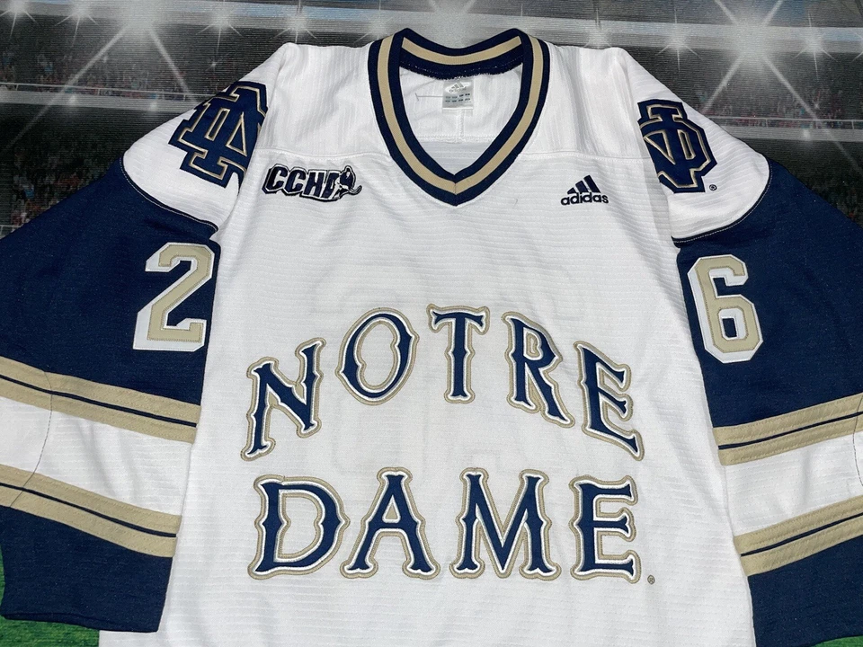 Camiseta juvenil bordada Notre Dame hóquei #26 Adidas tamanho CL 18/20 - Imagem 2 de 4