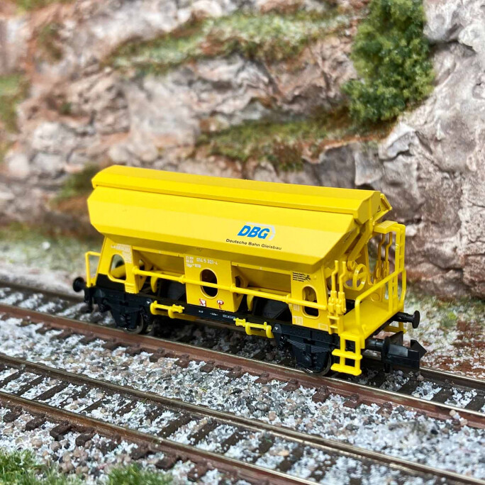 Wagon trémie Tds Fleischmann 830354 avec toit ouvrant fonctionnel pour réseau N