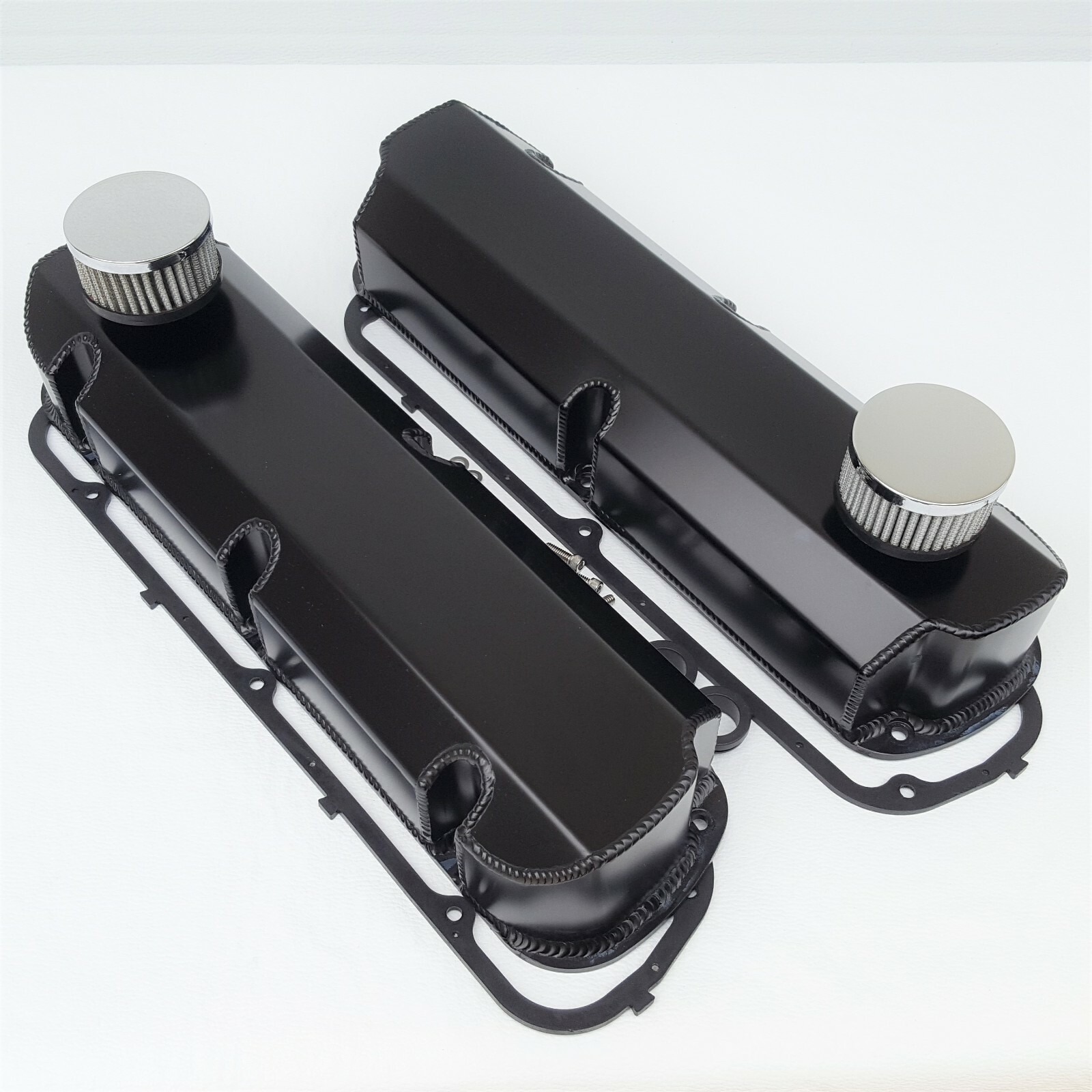 Small Block Ford Black Fabricated Aluminum Valve Covers Breathers 289