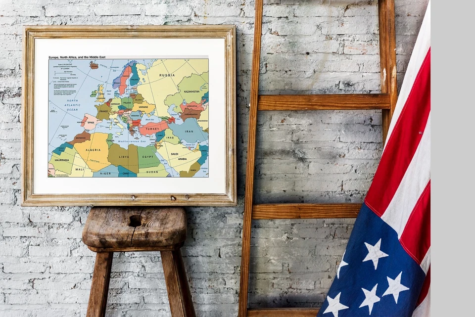 2000 CIA Map of Europe, North Africa, the Middle East Home School Poster Print - Image 3 of 4