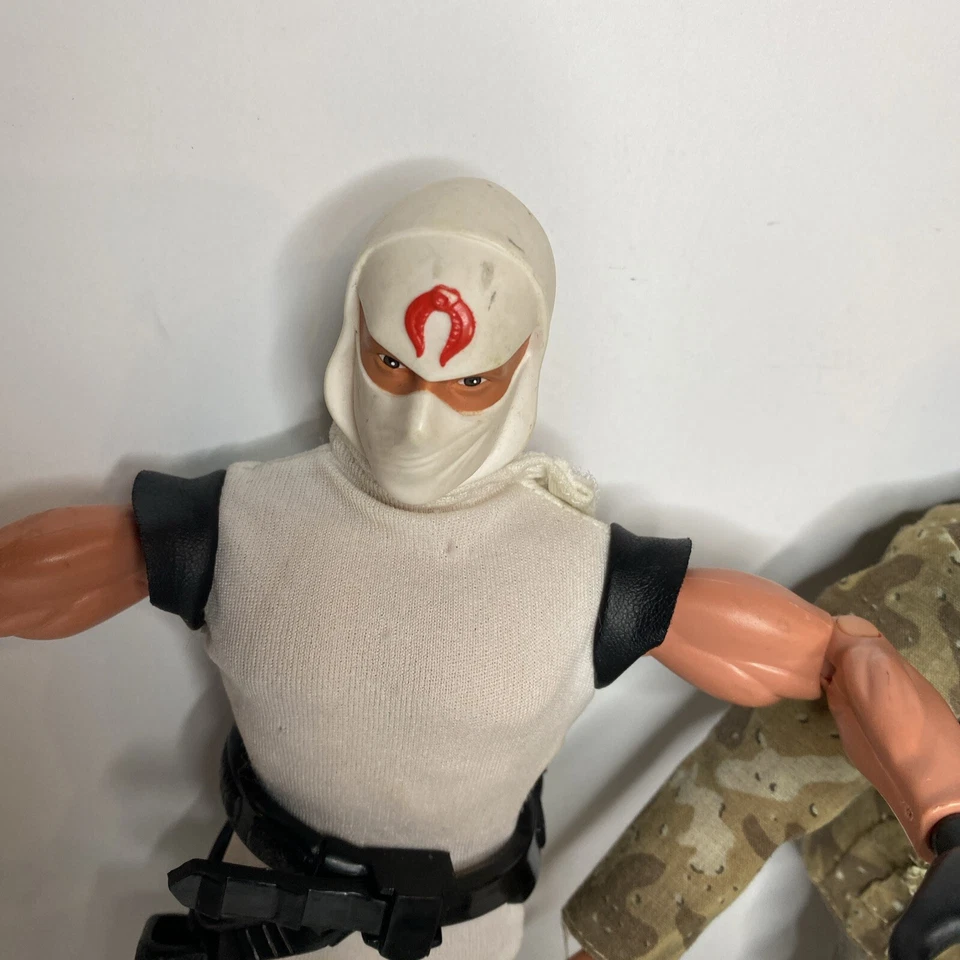 Cobra Comander белый ниндзя GI Joe серии игрушка Storm Shadow 1996 GI Joe лот с пистолетом - Изображение 3 из 4