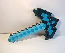 2014 Mattel Minecraft TRANSFORMING PICKAXE SWORD Cosplay