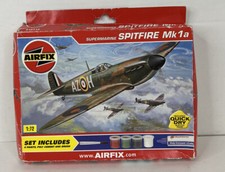 AIRFIX - A17002 - Supermarine Spitfire Mk. Viii Kit de Modèle en Plastique pour Avion Militaire