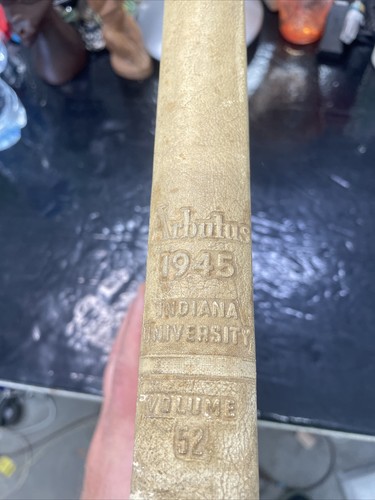 Vintage Arbutus 1945 college year book Vol 52 - Picture 3 of 3