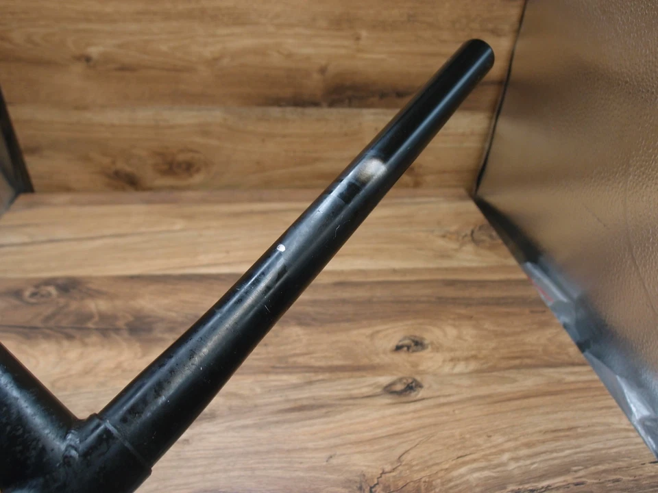 Manillar plano especializado + vástago de pluma especializado de RockHopper MTB por YC Foto 2 de 4