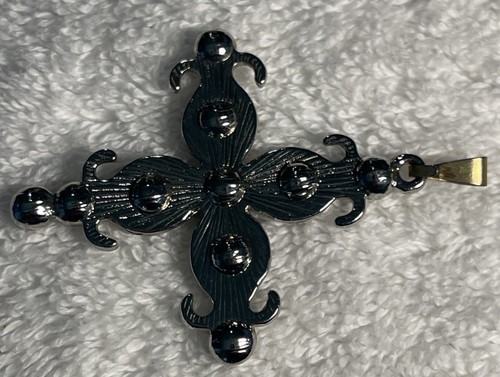 Silver Tone Celtic Cross Charm with Clear Rhinestones Religious Pendant Jewelry - Picture 5 of 8