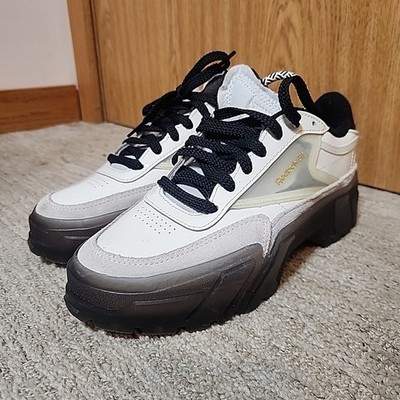 Exclusive CARDI B CLUB C WOMEN S Shoes Size 6 Platform Sneakers Fz4928