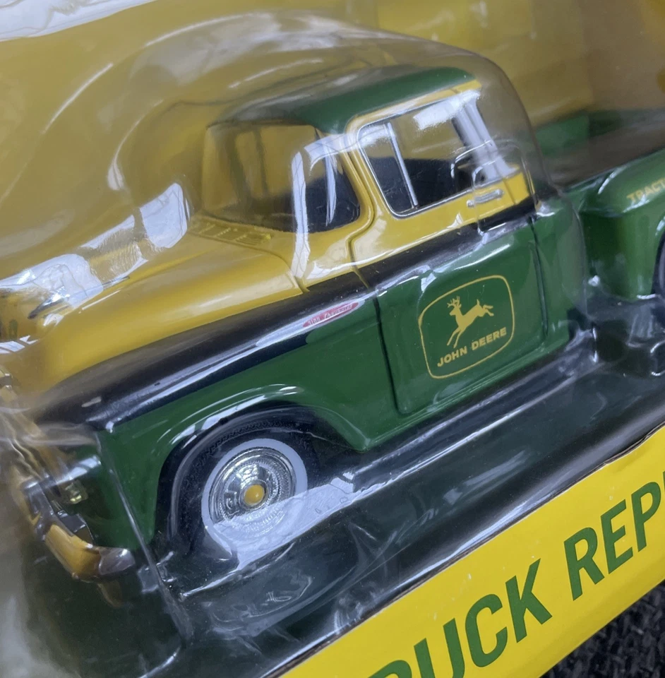 Tractor Chevrolet 1957 fundido a presión SpecCast John Deere #3100 réplica escala 1/25 Foto 4 de 4