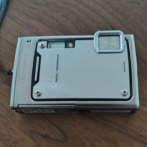 Olympus μ1030SW Compact Digital Camera Tested Working Seller Japan