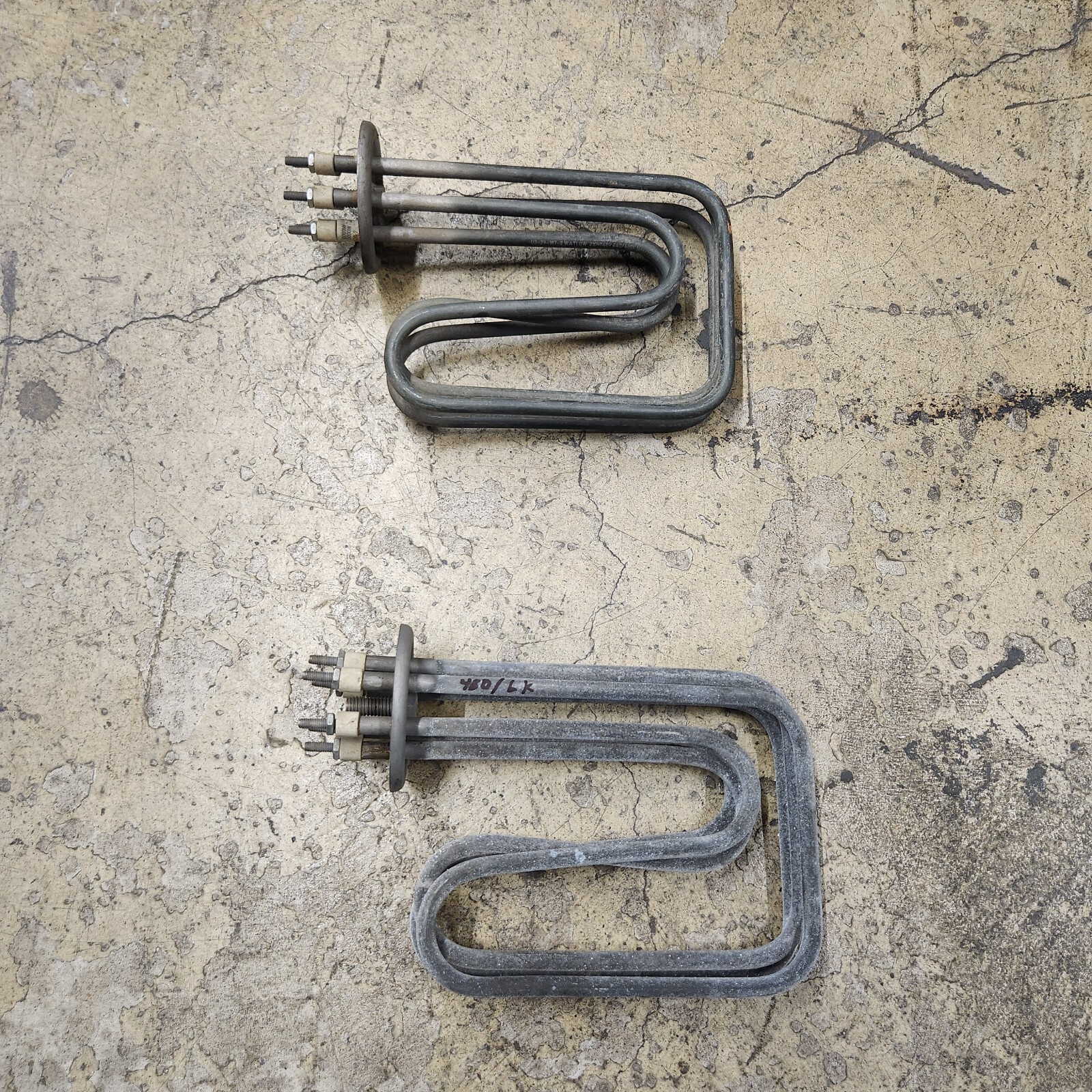 Hobart AM15 Dishwasher Heating Element Heater 3PH 440V 5 KW Part 893120-2 OEM X2