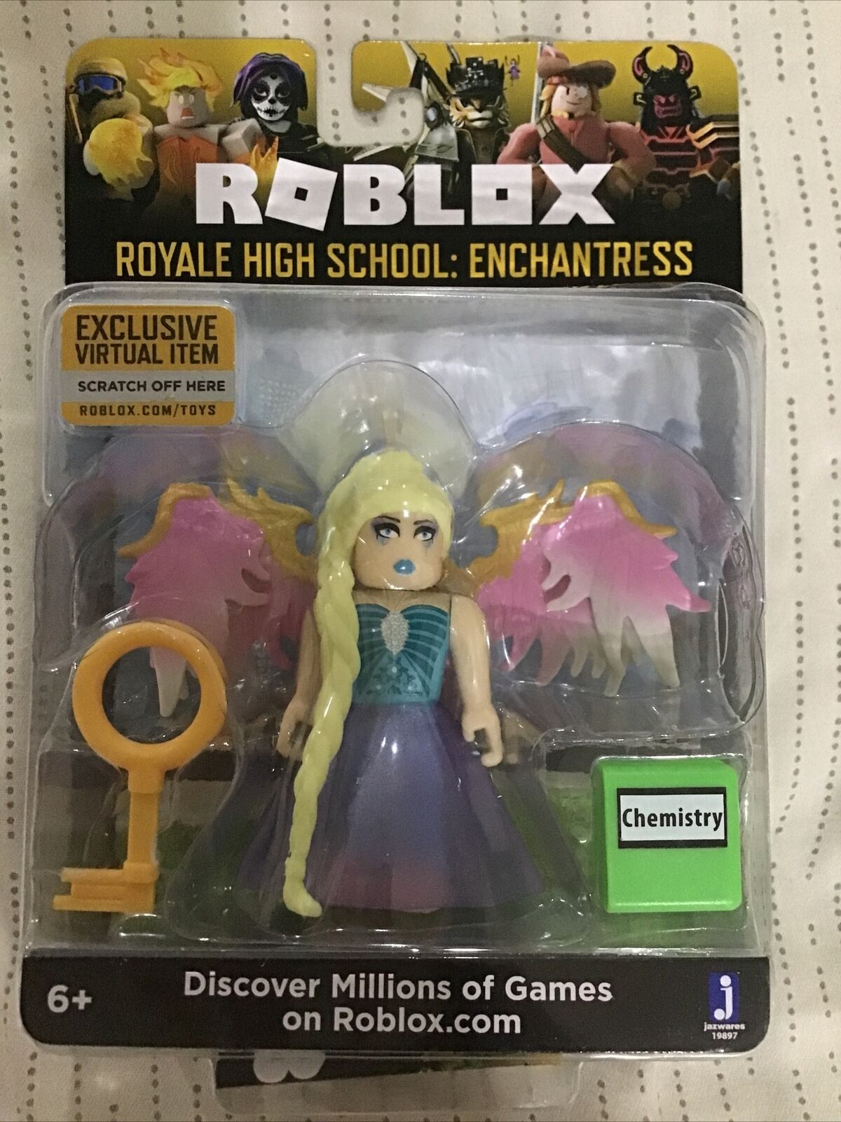 Roblox (19830) Royale High School: Enchantress Single Figure Pack