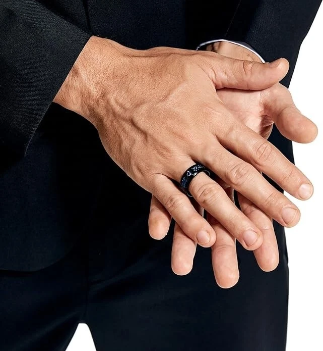 Anillos de boda de fibra de carbono azul con anillos de dragón celta de tungsteno de 8 mm ajuste cómodo Foto 3 de 4