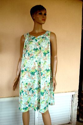 ROBE D ÉTÉ VINTAGE FLEURIE VERT BLANC DAMART NEUVE T 40/42/44