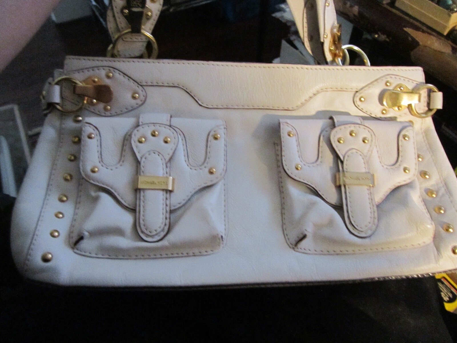 MICHAEL KORS LEATHER HANDBAG WITH BRASS HARDWARE LOTS OF POC