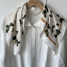 Camellia Print Twill Silk Bandanna Collar Necktie Scarf 26" Hand Rolled Green