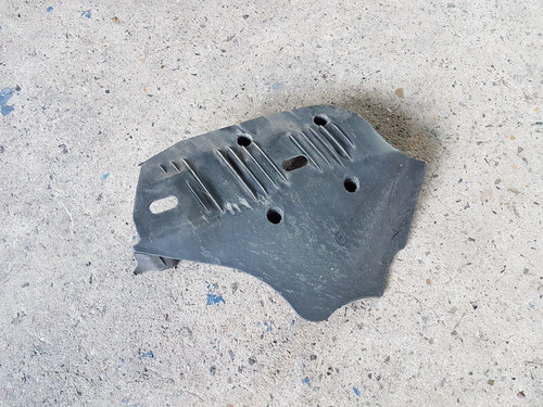 BMW 1er F20 F21 3er F30 F31 Abdeckung Hinterachse hinten rechts 6796138