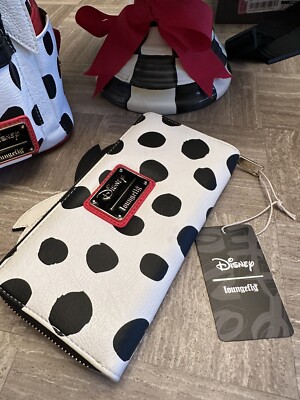 RARE - DISNEY & LOUNGEFLY - Cruella De Vil - NWT WALLET  display picture 2