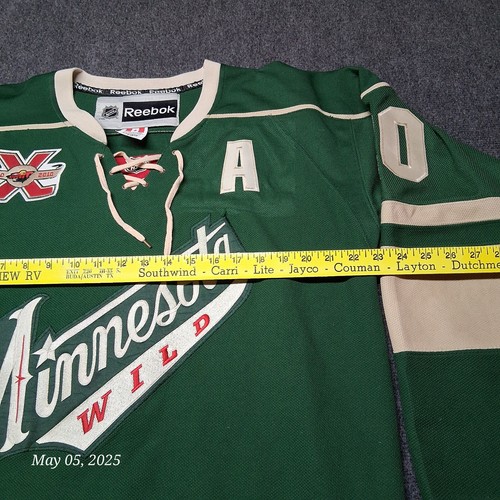 Minnesota Wild Suter Jersey With Fight Strap Size 48 Green 10th Anniversary - Picture 6 of 9