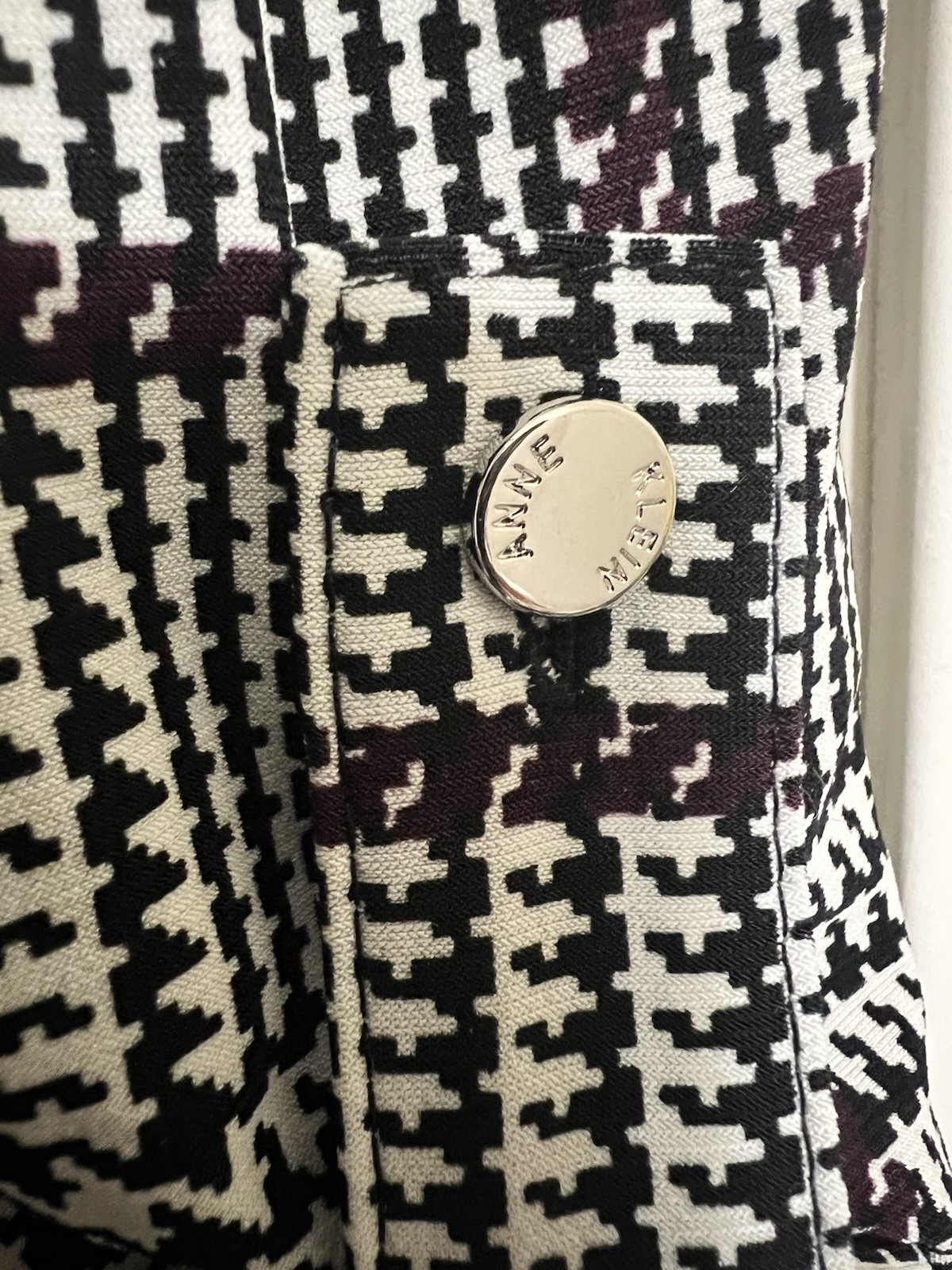 ANNE KLEIN COLLARED BUTTON DOWN ROLL TAB SLEEVE S… - image 6