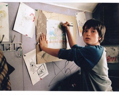 JOSH HUTCHERSON SIGNED PHOTO (1) BRIDGE TO TERABITHA