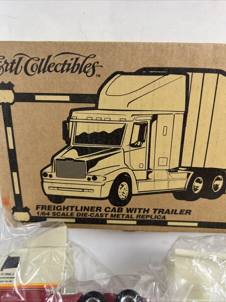Flying J Freightliner Tanker Truck 1/64 Scale Ertl Collectibles  - Image 4 of 4