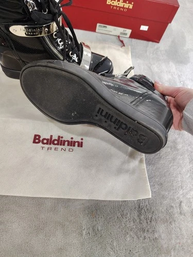 Baldinini Womens Patent Wedge Boots Sz. 37 $575.00 Retail. Flawed image 11