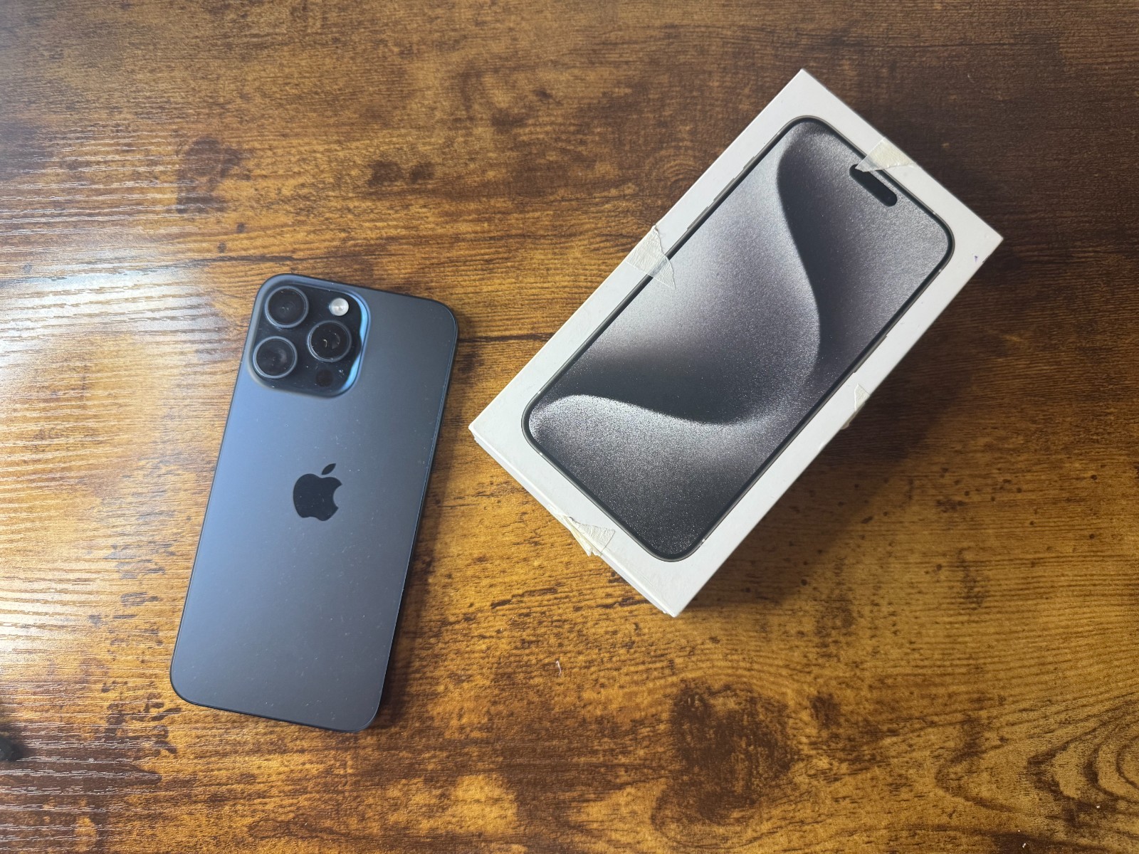 Apple iPhone 15 Pro Max - 256GB - Blue Titanium (Unlocked)