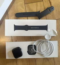 Apple Watch Series 11 46mm Black Aluminium Case, Black battery health 100%