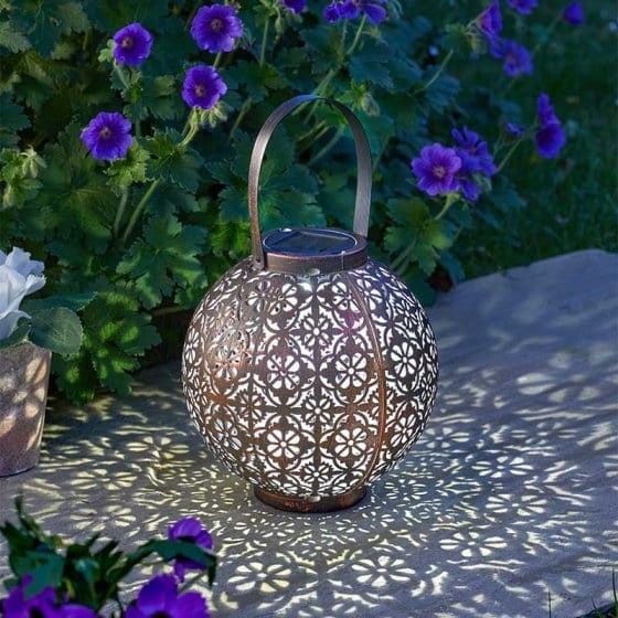 Smart Solar Boulette Lantern 5lm